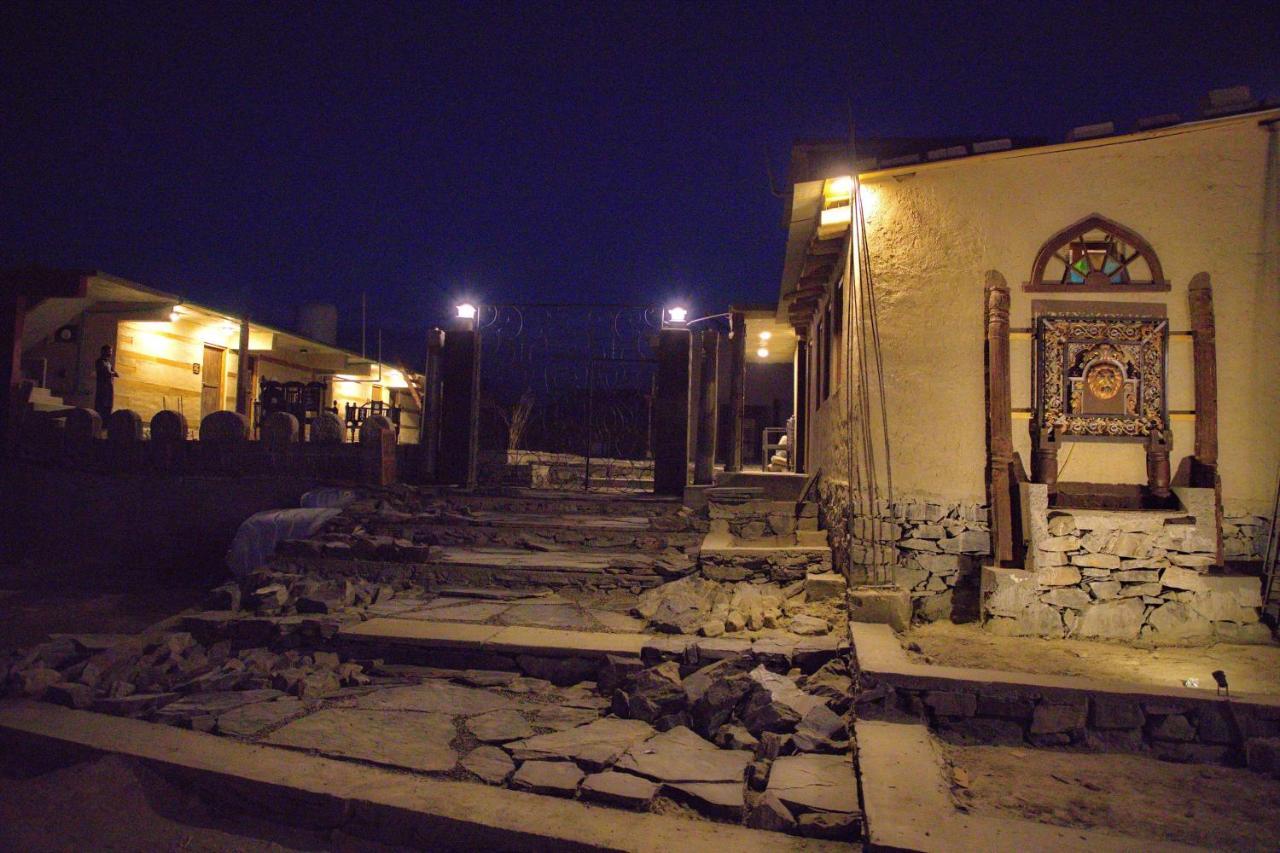 Baltistan Fort Skardu Resort Exterior foto